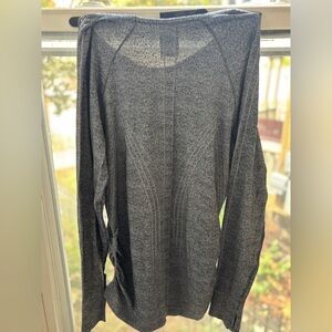 Athleta Speedlight Seamless Long Sleeve Shirt Tee Size Large Heather Gray